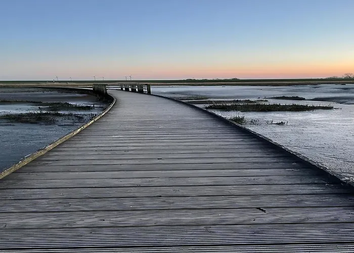 Wolkenlos Butjadingen